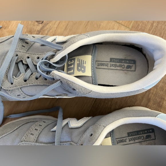New balance 311 shoes - Picture 3 of 4